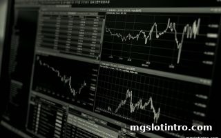 深度解析mg电子游戏介绍：起手牌胜率统计的实战价值与数据策略