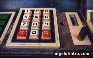 电子游艺的社会影响与理性参与指南：mg电子游戏介绍全视角解析
